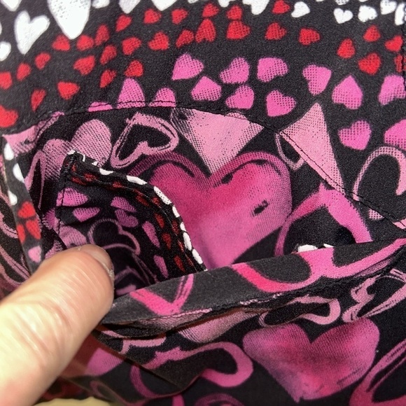 Healing Hands Pink & Black Hearts Medical Tunic Top Women’s XS - Picture 4 of 9